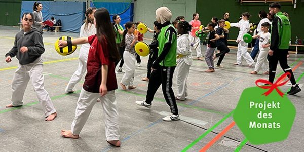 Kinder beim Taekwondo Training 