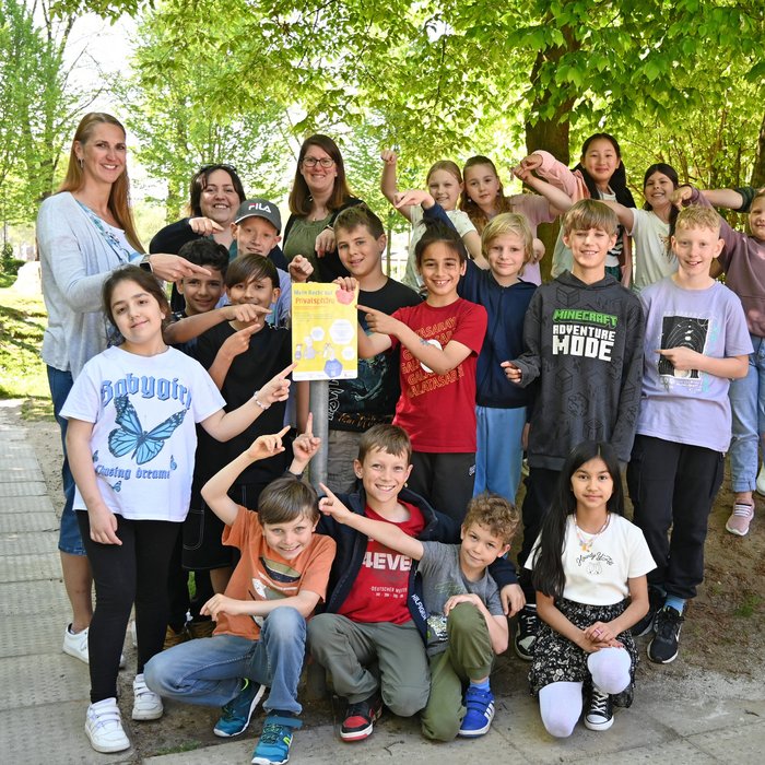 Gruppenfoto für dem neuen Kinderrechtepfad