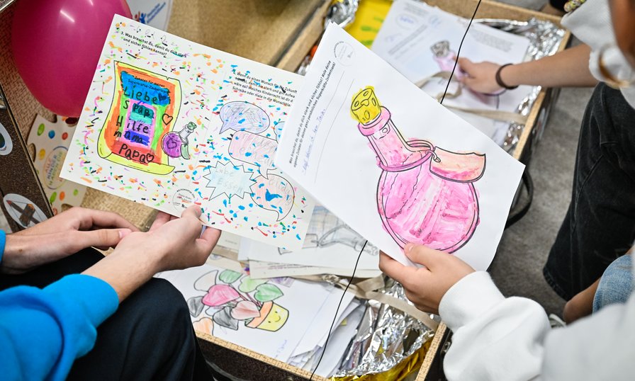 Botschaften in bunten Bildern