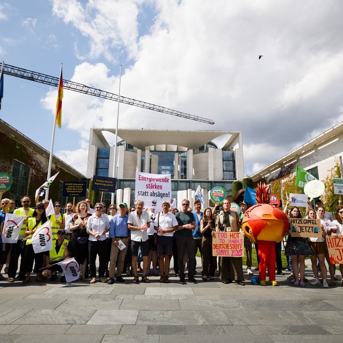Demo vor dem Kanzleramt